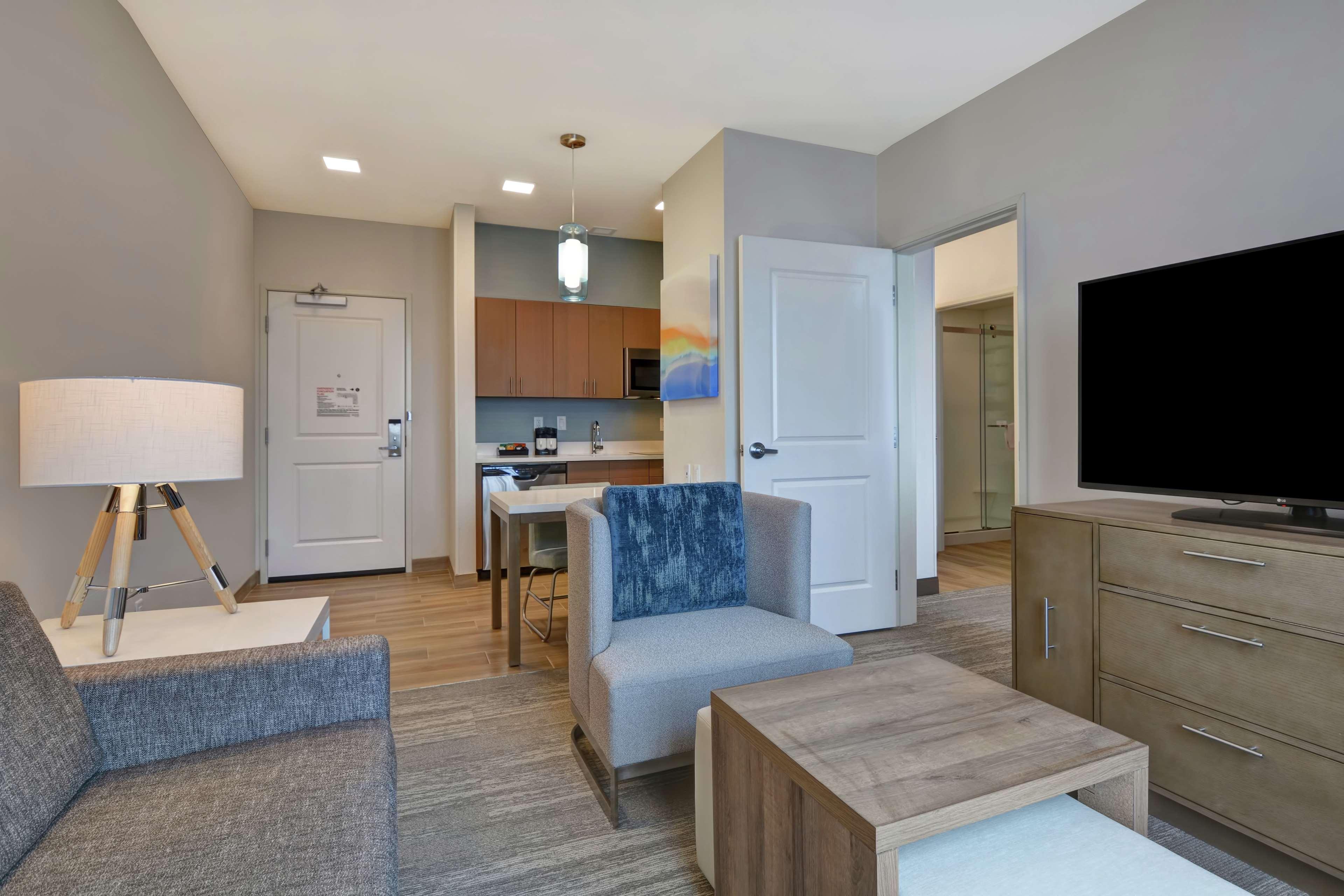 Homewood Suites By Hilton Chula Vista Eastlake Exterior photo